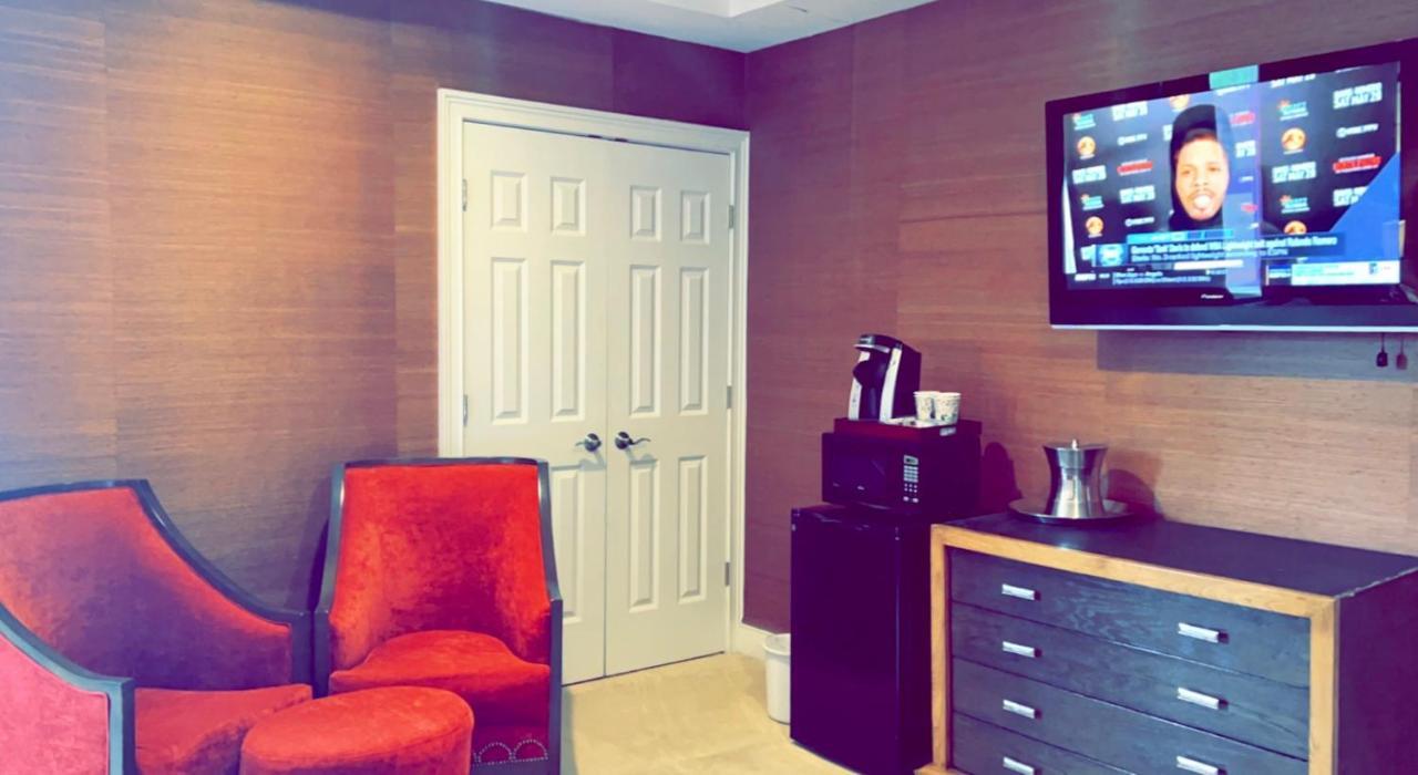Rocky River Inn New Milford Экстерьер фото